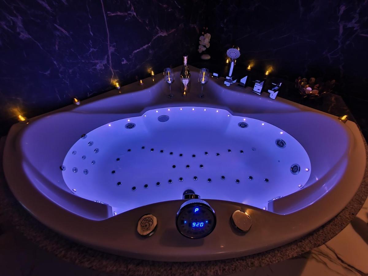 Apartament Z Jacuzzi Krakow Rynek Exterior photo